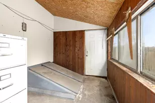 876 N Briggs Rd, Quincy, MI 49082 - Photo 11