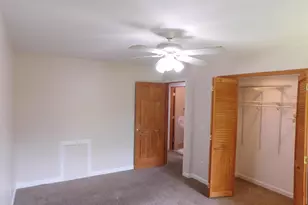 32005 W 12 Mile Rd, Farmington Hills, MI 48334 - Photo 17