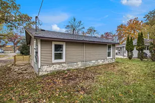 730 W Mohawk Trail, White Cloud, MI 49349 - Photo 15