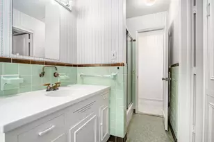 1734 Embury Rd, Kalamazoo, MI 49008 - Photo 13