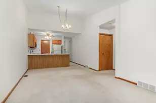 4683 Rockvalley Dr NE, Grand Rapids, MI 49525 - Photo 21