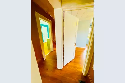 917 W Barnes Avenue, Lansing, MI 48910 - Photo 17