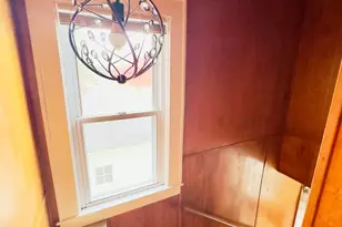 917 W Barnes Ave, Lansing, MI 48910 - Photo 15