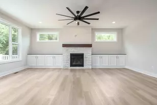 10545 Sharon Lee Ln, Portage, MI 49024 - Photo 11