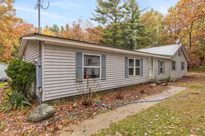 8233 S Beech Avenue, Howard City, MI 49329 - Photo 21