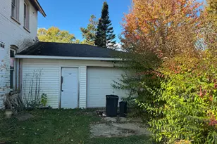 140 S Main St, Carsonville, MI 48419 - Photo 3