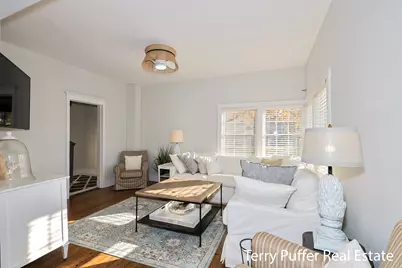 305 N Robert Street, Ludington, MI 49431 - Photo 11