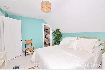 305 N Robert Street, Ludington, MI 49431 - Photo 25