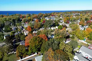 305 N Robert St, Ludington, MI 49431 - Photo 39