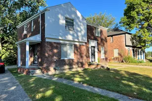 9151 Mansfield St, Detroit, MI 48228 - Photo 3