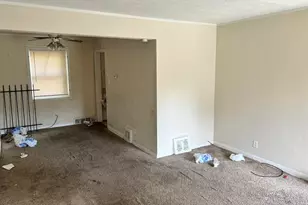 8873 Rutherford St, Detroit, MI 48228 - Photo 25