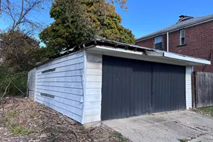 8873 Rutherford St, Detroit, MI 48228 - Photo 7