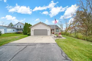 8826 Irish Mist, Onsted, MI 49265 - Photo 9