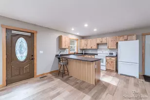 11256 S Roby Lake Dr, Baldwin, MI 49304 - Photo 11
