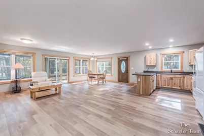 11256 S Roby Lake Drive, Baldwin, MI 49304 - Photo 13