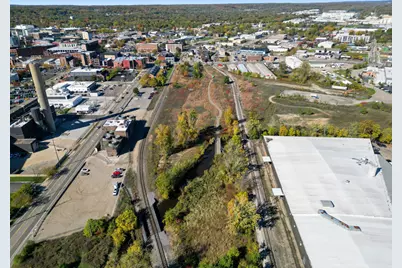 426 E Michigan Avenue, Kalamazoo, MI 49007 - Photo 3