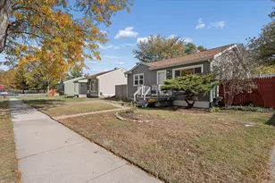 3034 Paxton St, Ferndale, MI 48220 - Photo 5