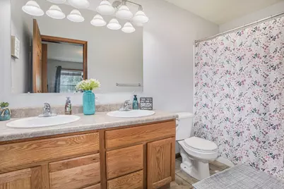 12100 Dylan Lane, Parma, MI 49269 - Photo 17