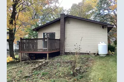 313 Eastland Drive, Leroy, MI 49655 - Photo 3