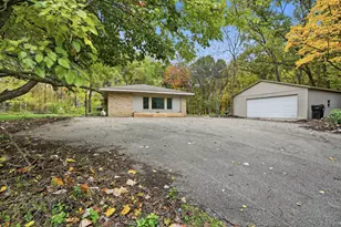 3774 3 Mile Rd NE, Grand Rapids, MI 49525 - Photo 27