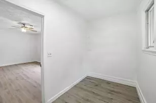 3774 3 Mile Rd NE, Grand Rapids, MI 49525 - Photo 17