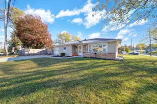 303 Tecumseh St, Brooklyn, MI 49230 - Photo 5