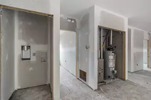 35921 Riverview Dr, Paw Paw, MI 49079 - Photo 9