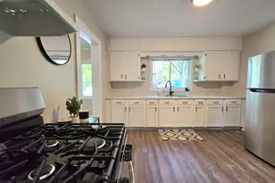 1752 Wood St, Muskegon, MI 49442 - Photo 17