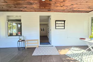 1752 Wood St, Muskegon, MI 49442 - Photo 5