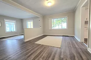 1752 Wood St, Muskegon, MI 49442 - Photo 13