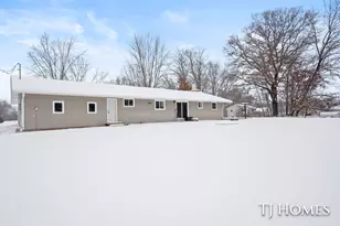 9188 Whittall St NE, Rockford, MI 49341 - Photo 33