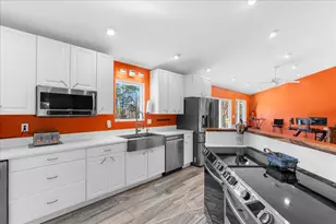 13158 Wood Rd, Bath, MI 48808 - Photo 9