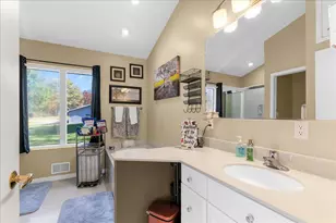 13158 Wood Rd, Bath, MI 48808 - Photo 15