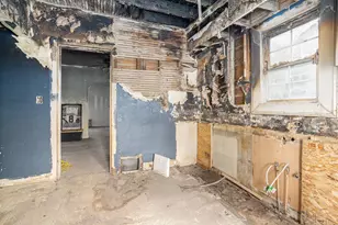 143 Orchard Ave, Battle Creek, MI 49017 - Photo 13