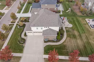 3003 Lankford Ln, Commerce Township, MI 48390 - Photo 35