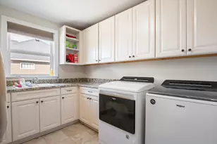 3003 Lankford Ln, Commerce Township, MI 48390 - Photo 29