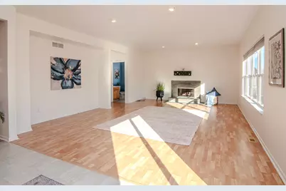 5245 Hickory Pointe Boulevard, Ypsilanti, MI 48197 - Photo 17