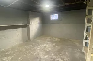 1132 NW Davis Ave, Grand Rapids, MI 49504 - Photo 13