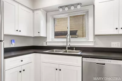 1019 Calvin Avenue SE, Grand Rapids, MI 49506 - Photo 21