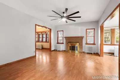 1019 Calvin Avenue SE, Grand Rapids, MI 49506 - Photo 13