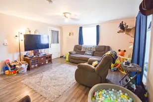 501 Norwood St, Sturgis, MI 49091 - Photo 13