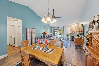 4738 Summer Ridge Drive, Howell, MI 48843 - Photo 17