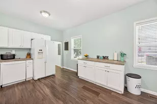 124 W Madison St, Big Rapids, MI 49307 - Photo 17
