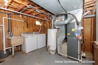 1520 Winifred Street, Jenison, MI 49428 - Photo 27