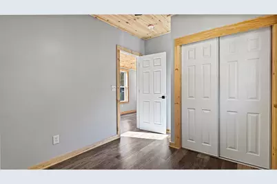 112 Iroquois Place, Cadillac, MI 49601 - Photo 11