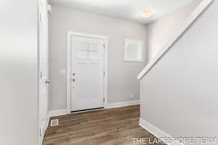 3976 Elderberry Dr, Holland, MI 49424 - Photo 5