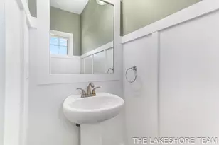 3976 Elderberry Dr, Holland, MI 49424 - Photo 17