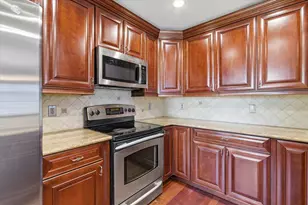 758 W Woodside Ave, Madison Heights, MI 48071 - Photo 9