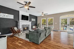 15627 13 Mile Rd, Battle Creek, MI 49014 - Photo 7