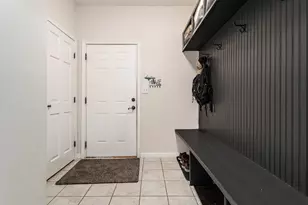 15627 13 Mile Rd, Battle Creek, MI 49014 - Photo 25